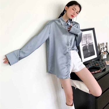 ÁO SƠ MI NỮ HỌA TIẾT NGÔI SAO TRẺ TRUNG